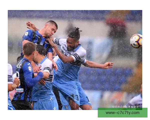 科莫赛场七十分钟范奥利抗议被逐